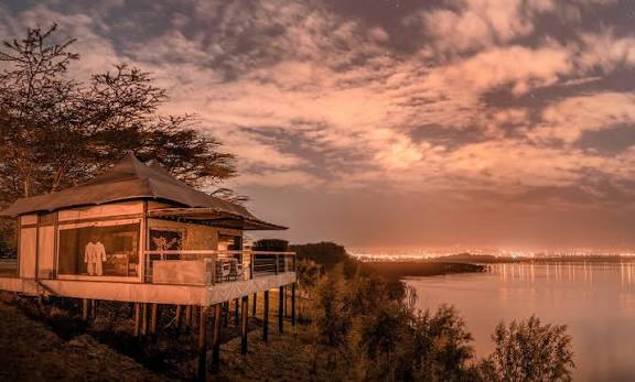 The Cliff Lodge